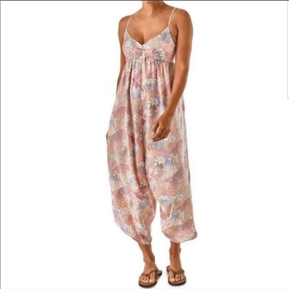 Patagonia Pants - Patagonia Lost Wildflower Fern Jumpsuit Medium